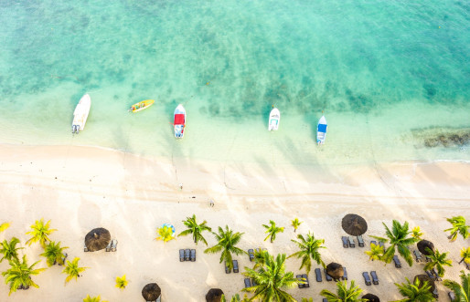 Victoria Beachcomber Beach